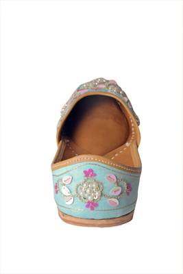 Embroidered turquoise slip on  Juttis 4