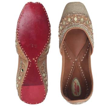 women Beige synthetic Juties 10