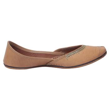 women Beige synthetic Juties 3