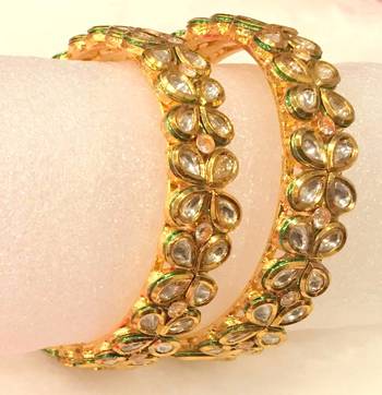 Gold Plated Kundan Bracelet  Bangles Kada Pair 2