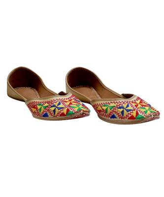 Multicolour Thread Embroidery Party Wear Ethnic.Jutti 1