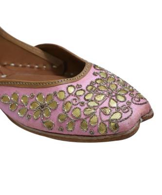 Baby Pink Golden Gotta Patti Work Party Wear Ethnic.Jutti 4