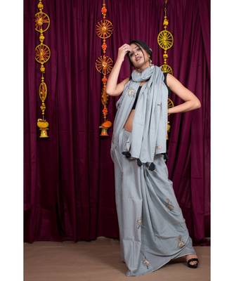 Grey printed cotton saree with blouse 2