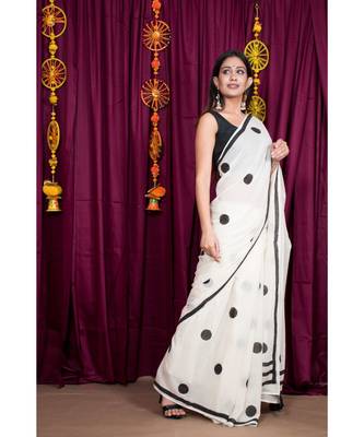 White printed cotton saree with blouse 2