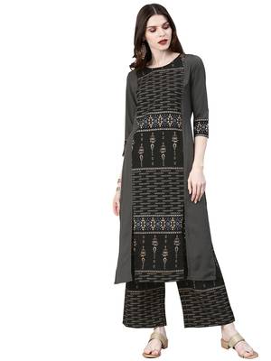 Women's Grey Colour Khadi Print Straight Crepe Kurta With Palazzo 1