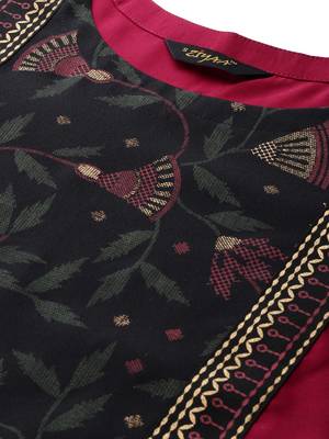 Women's Pink Colour Solid Straight Crepe Kurta With Pant 4