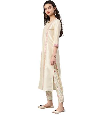 Women's Cream Colour Foli Print Straight Polysilk Kurta 3