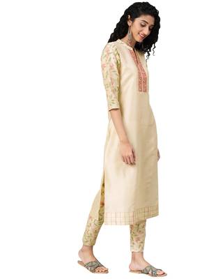 Women's Cream Colour Solid Straight Polysilk Kurta 3