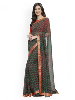 Green printed georgette saree with blouse 3