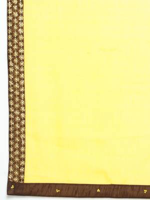 Yellow printed georgette saree with blouse 5
