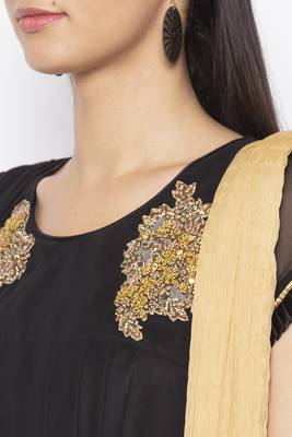 Black Embroidered Georgette Salwar 4
