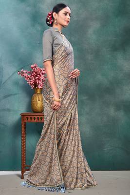 Grey plain silk saree with blouse 3