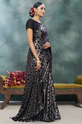 Silver plain silk saree with blouse 3