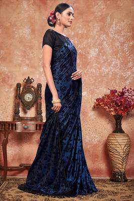Blue plain silk saree with blouse 3