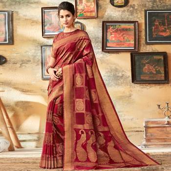 Maroon woven cotton saree with blouse 1