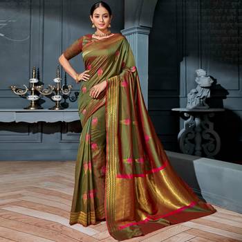 Green woven Silk Blend saree with blouse 1