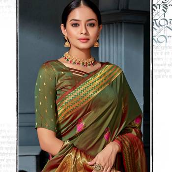 Green woven Silk Blend saree with blouse 2