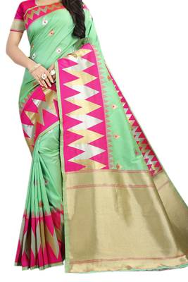 Green Woven Silk Saree With Blouse 2