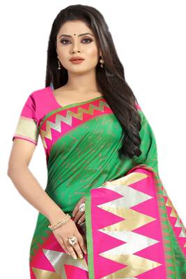 Green Woven Silk Saree With Blouse 3