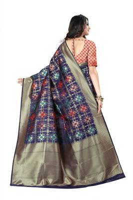 Navy Blue Woven Silk Saree With Blouse 3
