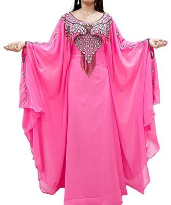 Pink Georgette Embroidered Zari Work Islamic Kaftans 1