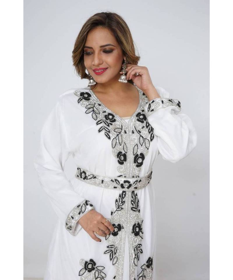 White Georgette Embroidered Zari Work Islamic Kaftans