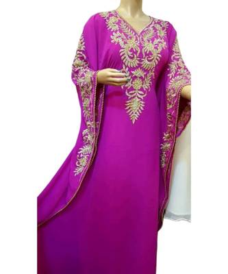 Pink Georgette Embroidered Zari Work Islamic Kaftans 1