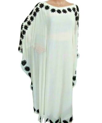 Cream Georgette Embroidered Zari Work Islamic Kaftans 1