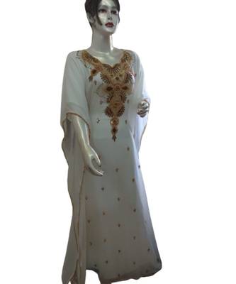 Cream Georgette Embroidered Zari Work Islamic Kaftans 1