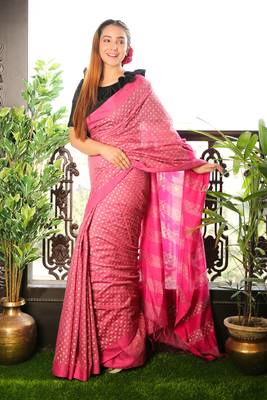 Pink Blended Matka Saree With Allover Golden Printed Buta 1