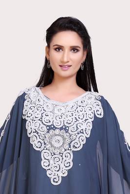 grey Georgette Zari Work Islamic Kaftan  4