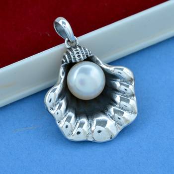 Multicolor Pearl Pendants 3