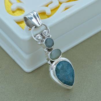 Green Emerald Pendants 2
