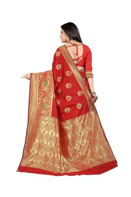  red woven jacquard saree with blouse 4
