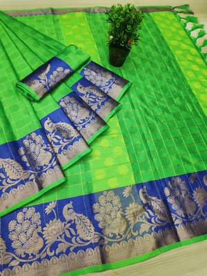 Green woven banarasi saree with blouse 1