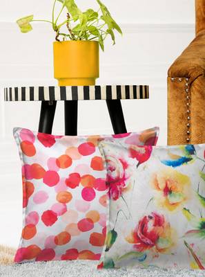 HOUZZCODE Green Set of 2 Floral Square Cushion Covers 1
