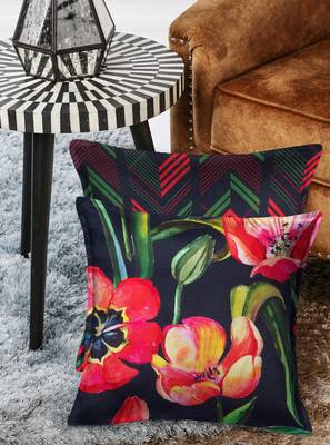 HOUZZCODE  Set of 2 Floral Square Cushion Covers 1