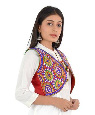 Women's Cotton Blend Kutchi Embroidered Sleeveless Short Ethnic Jacket/Koti 3
