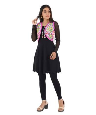 Women's Cotton Blend Kutchi Embroidered Sleeveless Short Ethnic Jacket/Koti 4