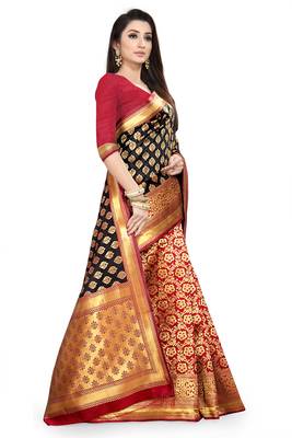 Black woven silk saree with blouse 3