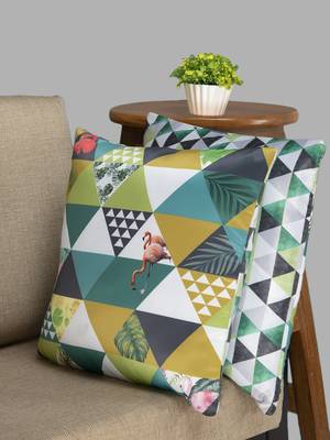HOUZZCODE Green & Black Printed Set of 2 Geometric Square Cushion Covers 1