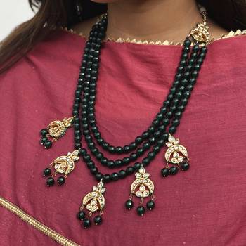 Green Gold Tone Kundan Necklace 2