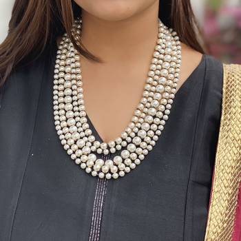 White Black Multistrand Necklace 2