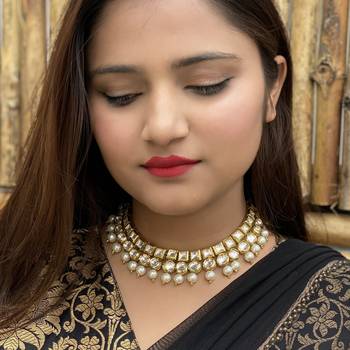 Gold Tone Kundan Necklace 2