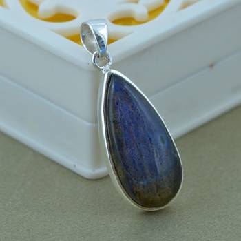 Multicolor Crystal Pendants 3