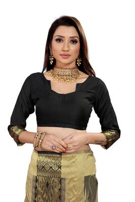  black woven jacquard saree with blouse 3