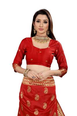  red woven jacquard saree with blouse 5