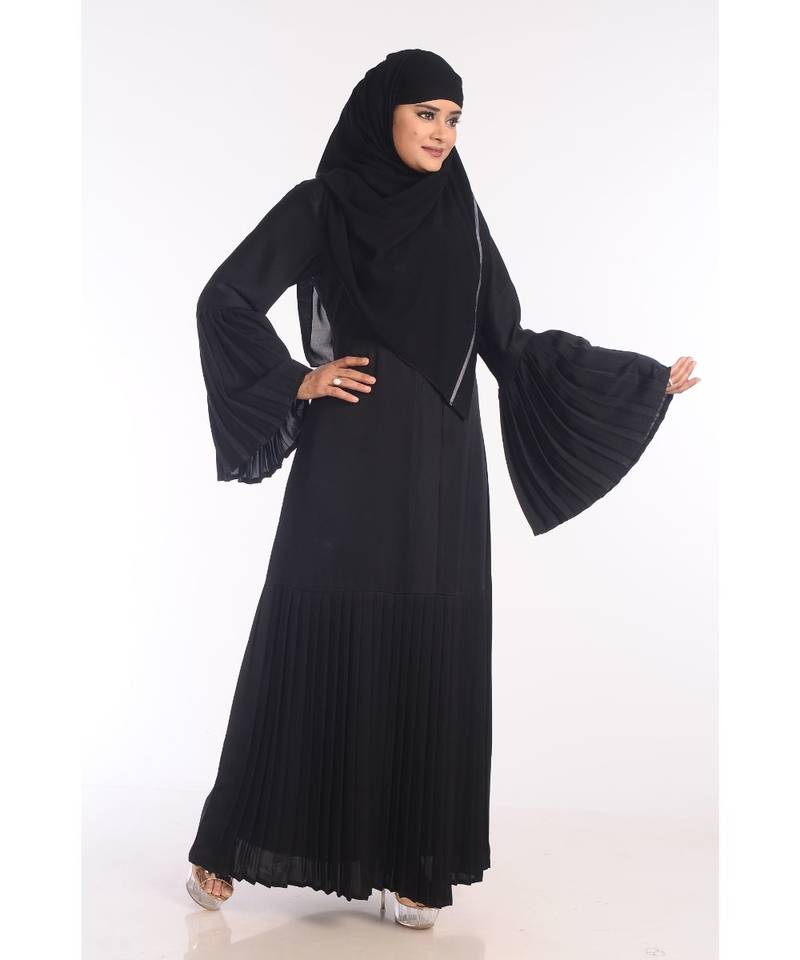 Black Nida Embroidered Zari Work Abaya