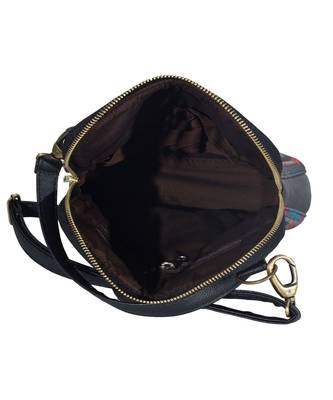 Fort in a Lake Crossbody Bag For Women And Girls 4