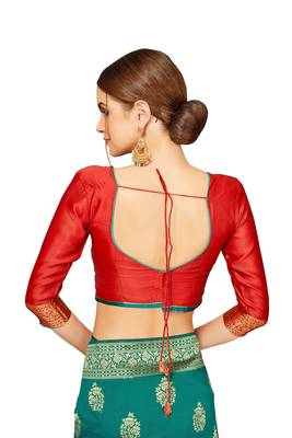  green woven jacquard saree with blouse 4